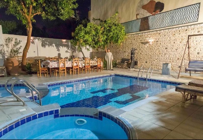 Al Gezera Apartments Luxor Esterno foto